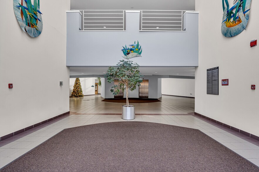 More Photos Of 1433 Hooper Ave, Toms River Office For Lease