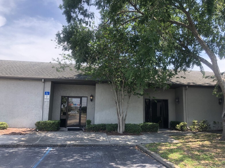More Photos Of 13555 Automobile Blvd, Clearwater Medical For Lease