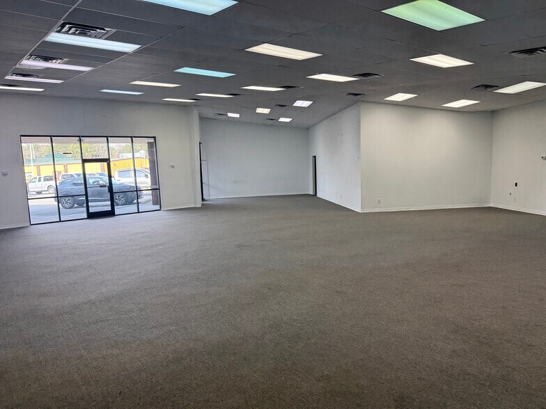 More Photos Of 14004 S US 19, Thomasville Unknown For Lease