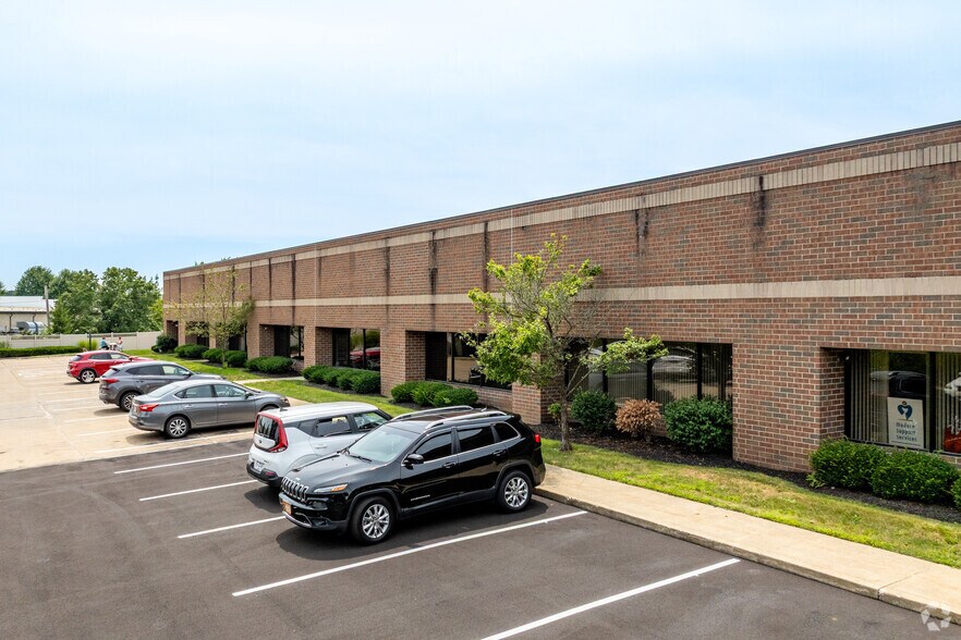 More Photos Of 3755 Boettler Oaks Dr, Uniontown Light Manufacturing For Lease