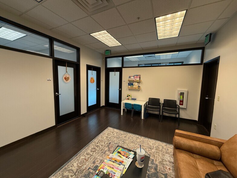 More Photos Of 233 S Pleasant Grove Blvd, Pleasant Grove Office For Sale