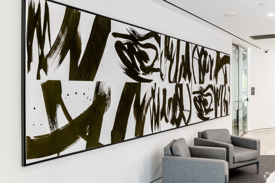 More Photos Of 2300 E Katella Ave, Anaheim Office For Lease