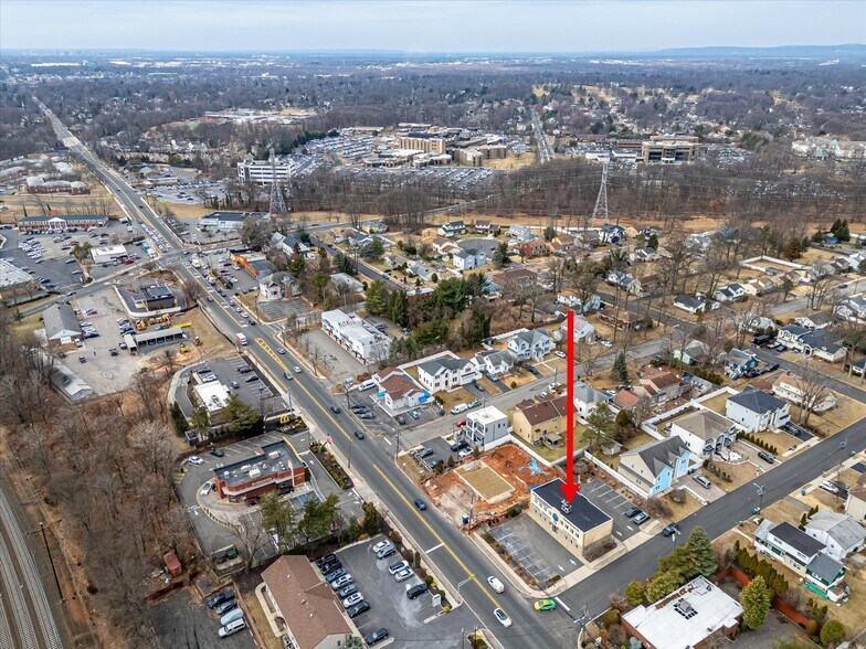 More Photos Of 72 Highway 27, Edison Medical For Sale