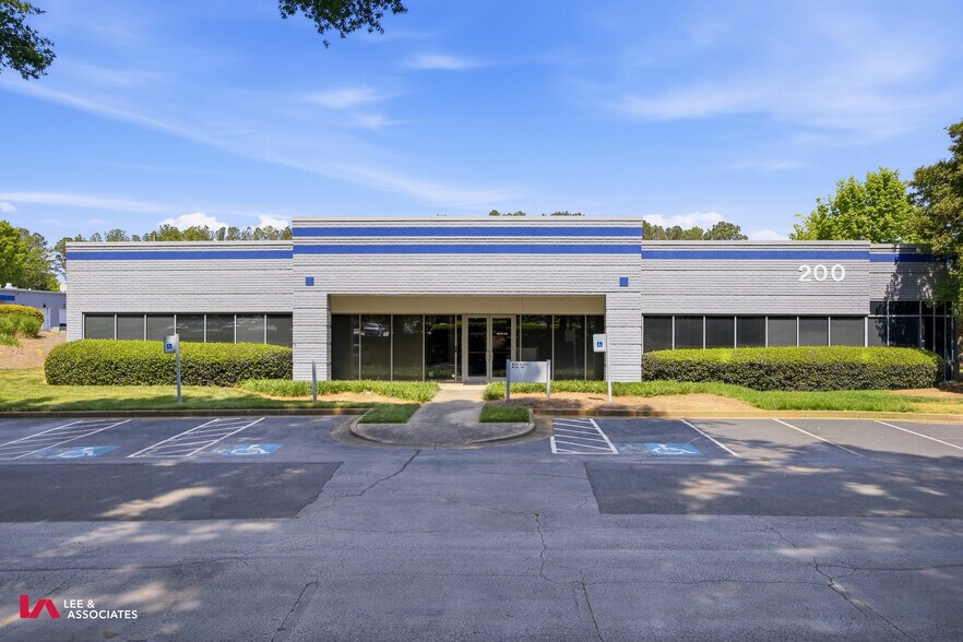 More Photos Of 1000 Cobb Place Blvd, Kennesaw Light Distribution For Lease