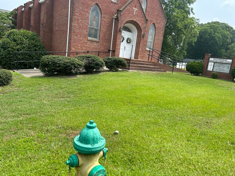 More Photos Of 108 US Highway 158, Roanoke Rapids Religious Facility For Sale