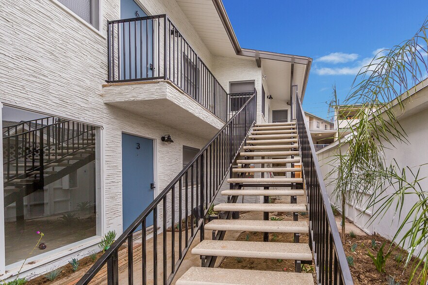 More Photos Of 1057 Euclid Ave, Long Beach Apartments For Sale