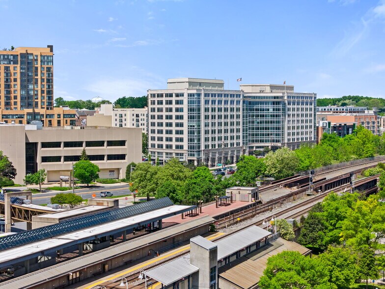 More Photos Of 121 Rockville Pike, Rockville Office Residential For Sale