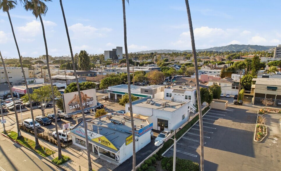 Primary Photo Of 2709 Santa Monica Blvd, Santa Monica Storefront Retail Residential For Sale