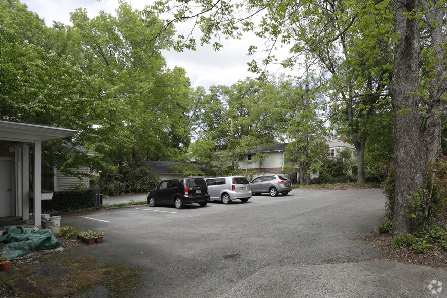 More Photos Of 485 S Pine St, Spartanburg Office For Lease