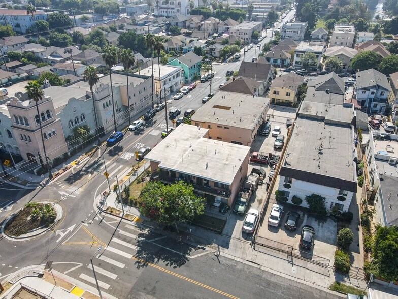 More Photos Of 203 S St Louis St, Los Angeles Apartments For Sale