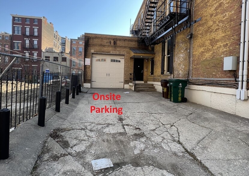 More Photos Of 1708 Logan St, Cincinnati Apartments For Lease