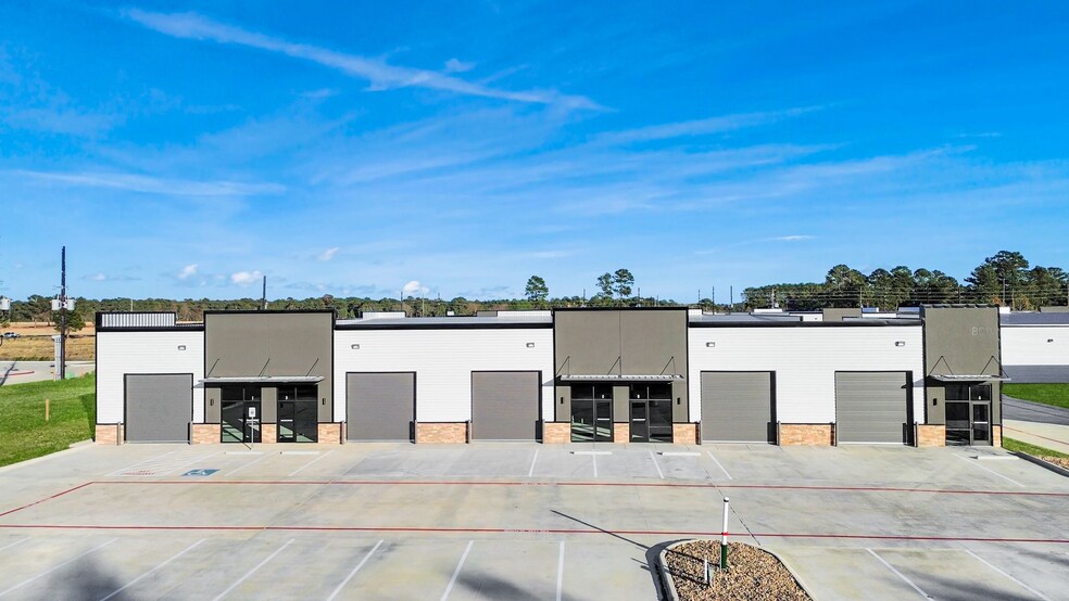 More Photos Of 18011 Cypress Rose Hill Rd, Cypress Unknown For Lease