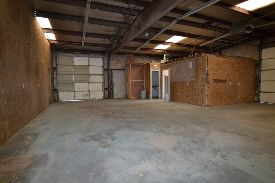 More Photos Of 714 S 8th St, Canon City Office For Sale