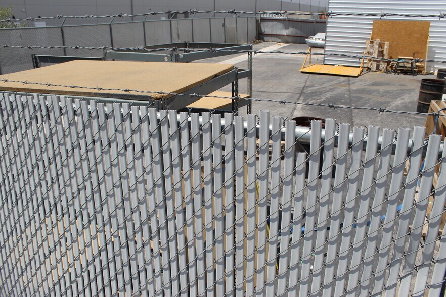 More Photos Of 2919 N Lamb Blvd, Las Vegas Warehouse For Lease