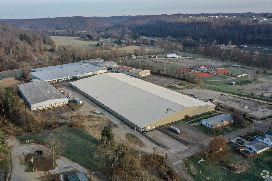 More Photos Of 210 13th St, Malta Manufacturing For Lease