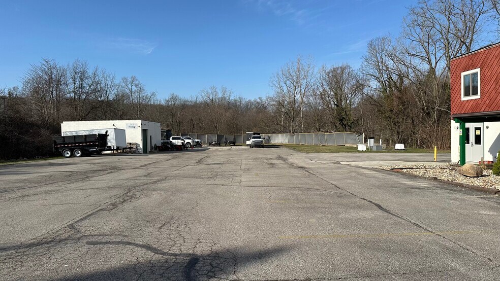 More Photos Of 7955 Euclid Chardon Rd, Kirtland Manufacturing For Sale