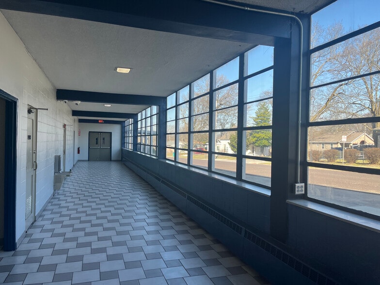 More Photos Of 2157 N Prospect Ave, Springfield Religious Facility For Sale