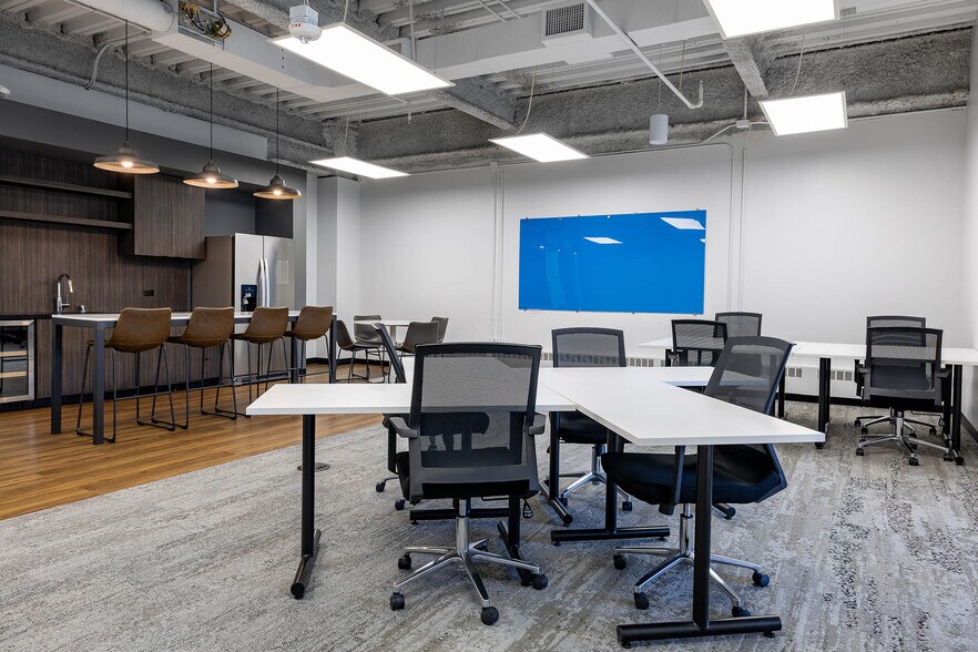 More Photos Of 331 2nd Ave S, Minneapolis Coworking Space