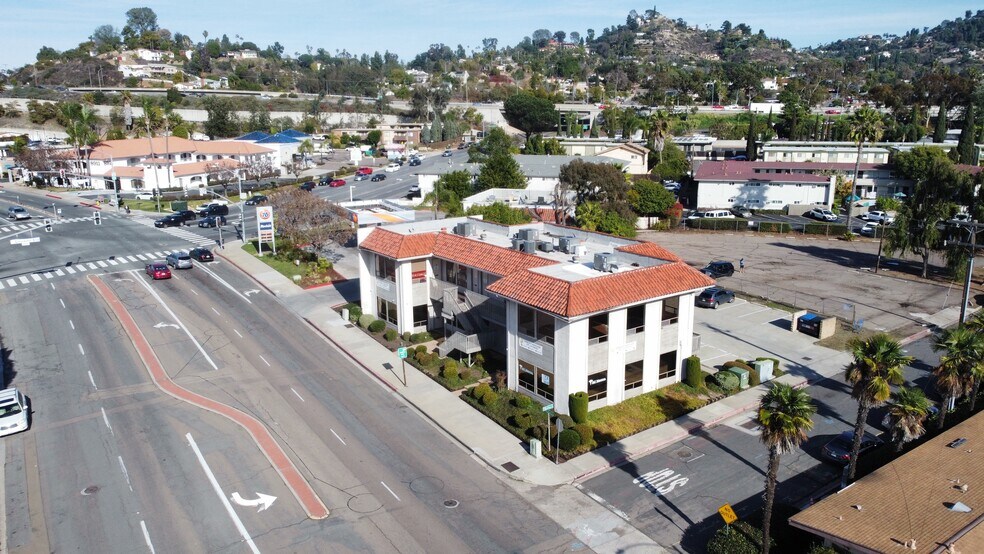 More Photos Of 8893 La Mesa Blvd, La Mesa Medical For Lease