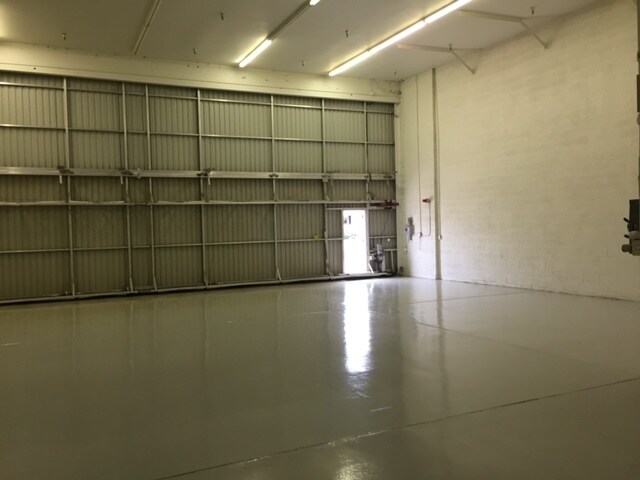 More Photos Of 7631 E Greenway Rd, Scottsdale Warehouse For Lease