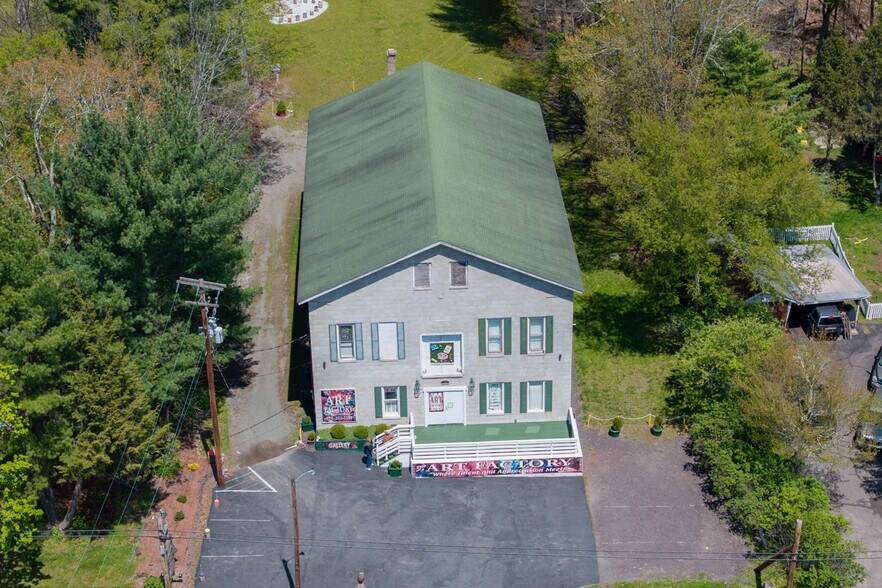 Primary Photo Of 736 Texas Palmyra Hwy, White Mills Storefront Retail Residential For Sale