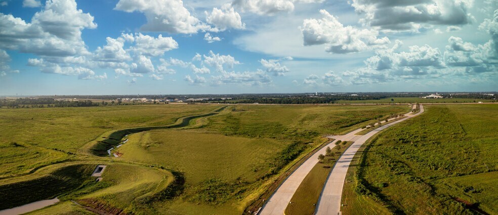 More Photos Of US 290 @ FM 362, Waller Land For Sale
