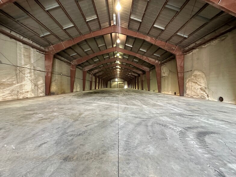 More Photos Of 100 River st, Riverside Industrial For Lease