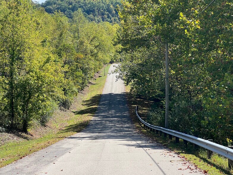 More Photos Of 462 Adams rd, Julian Trailer Camper Park For Sale