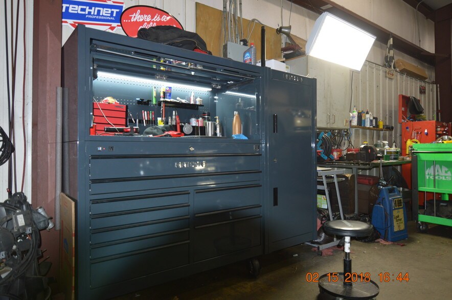 More Photos Of 4031 Broad River Rd, Columbia Auto Repair For Sale