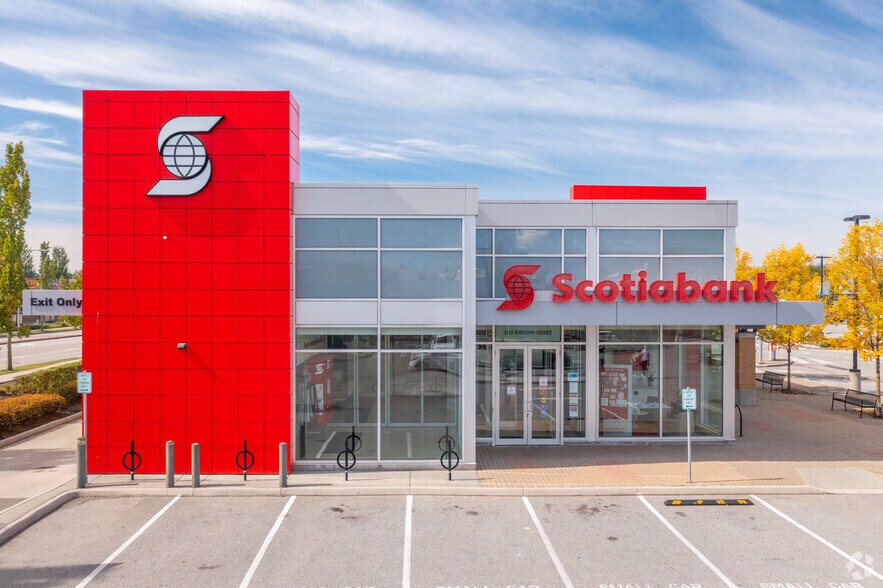 More Photos Of 2115 Hawkins St, Coquitlam Bank For Lease