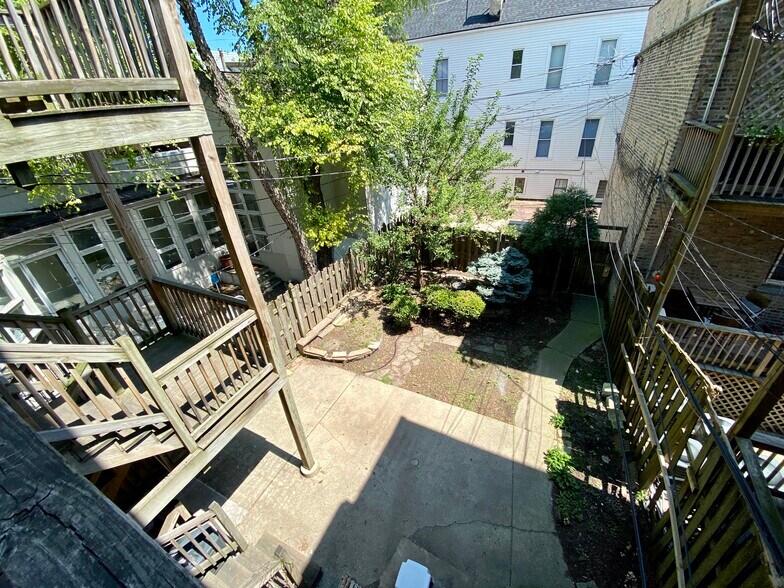 More Photos Of 2439 N Seminary Ave, Chicago Apartments For Sale