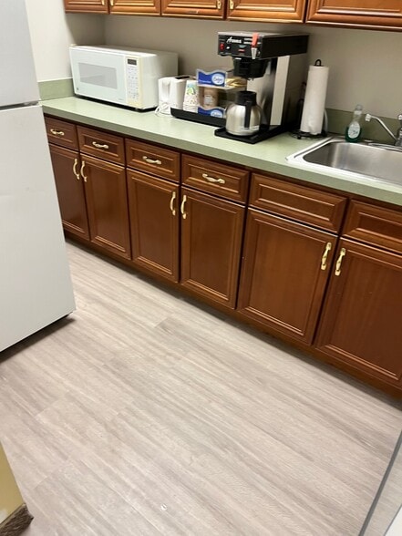 More Photos Of 9990 Coconut Rd, Estero Medical For Lease