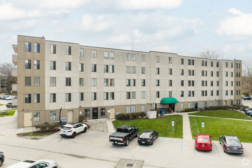 More Photos Of 3454 Oak Alley Ct, Toledo Office For Lease