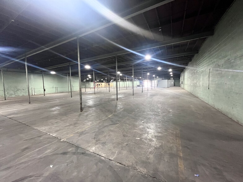 More Photos Of 100 W Parkwood St, Stanley Warehouse For Sale