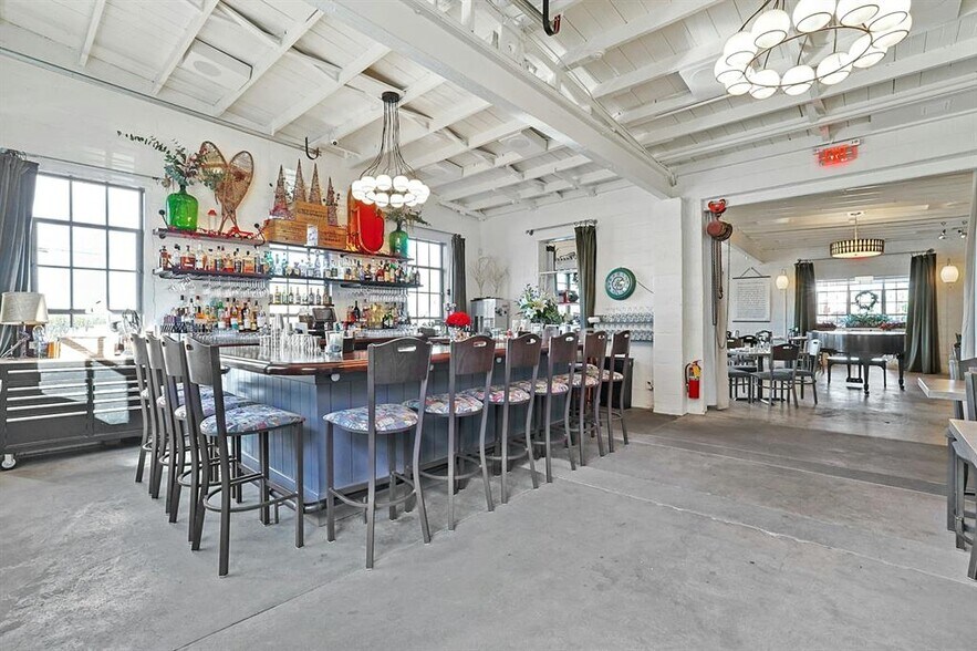 More Photos Of 505 Piermont Ave, Piermont Restaurant For Sale