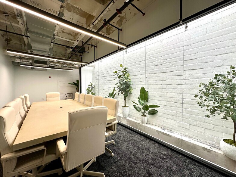 More Photos Of 2410 Polk St, Houston Office For Lease