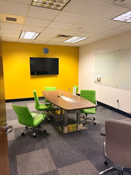 More Photos Of 1105-1141 W 2400 S, Salt Lake City Office For Lease