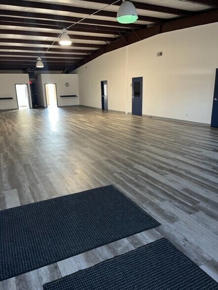 More Photos Of 2412 S Crabtree Dr, Princeton Industrial For Lease