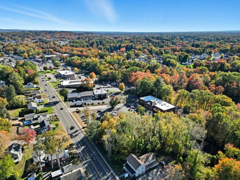 More Photos Of 294 N Main St, East Longmeadow Medical For Lease