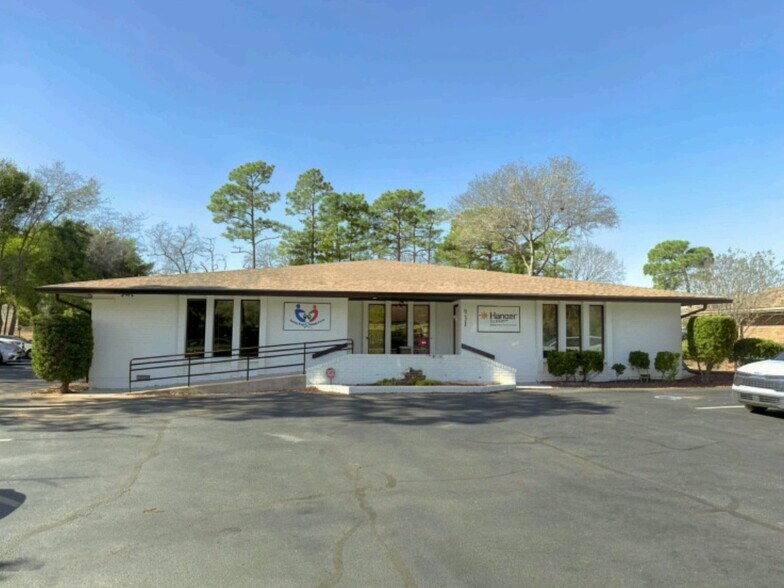 Primary Photo Of 931 Medical Cir, Myrtle Beach Medical For Sale