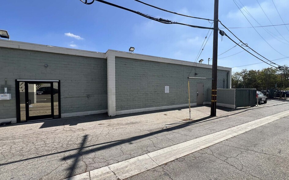 More Photos Of 401 S Fair Oaks Ave, Pasadena Medical For Lease