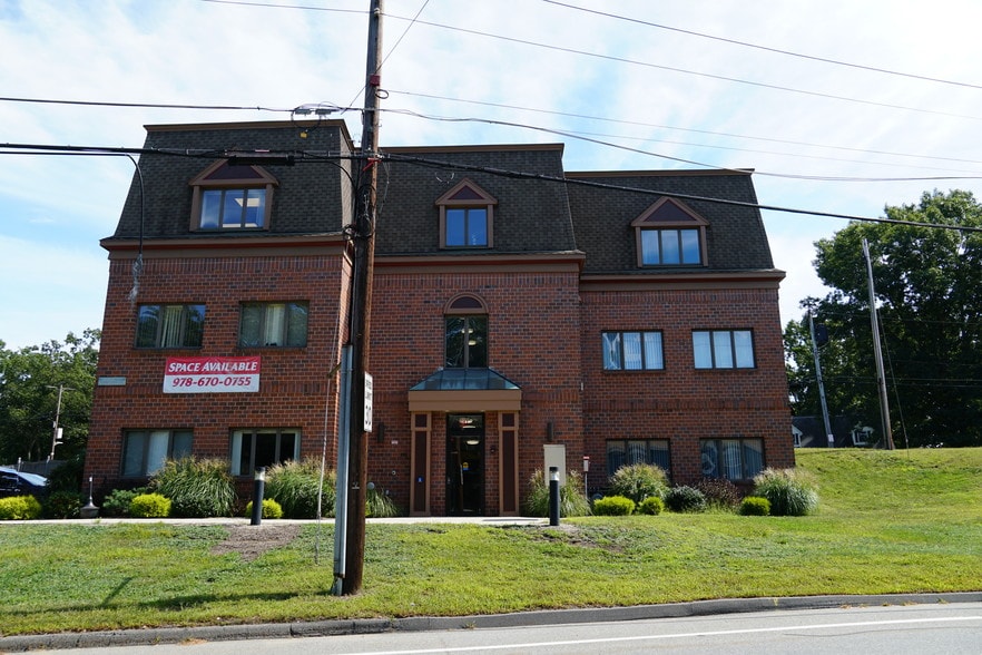 More Photos Of 100 Treble Cove Rd, Billerica Medical For Lease