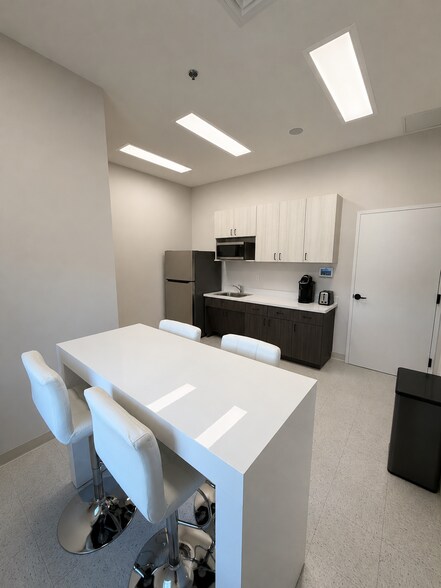 More Photos Of 12530 Lebanon Rd, Frisco Medical For Sale