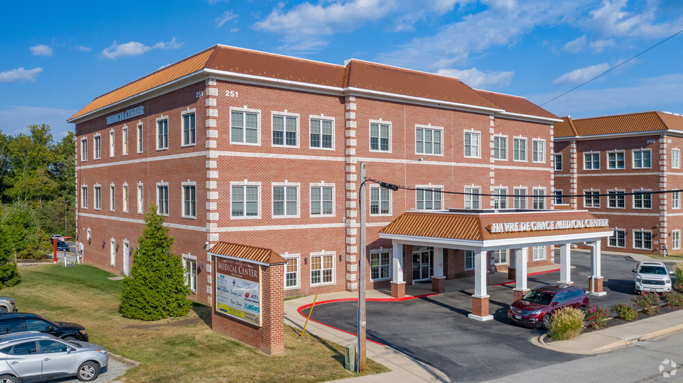 Primary Photo Of 251 Lewis Ln, Havre De Grace Medical For Sale