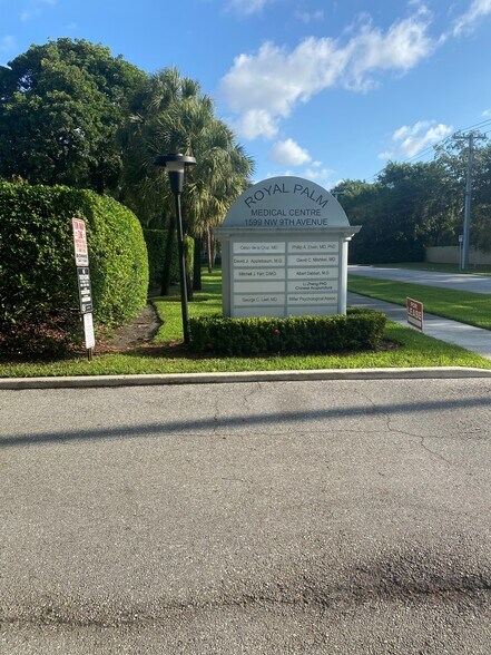 More Photos Of 1599 NW 9th Ave, Boca Raton Medical For Lease