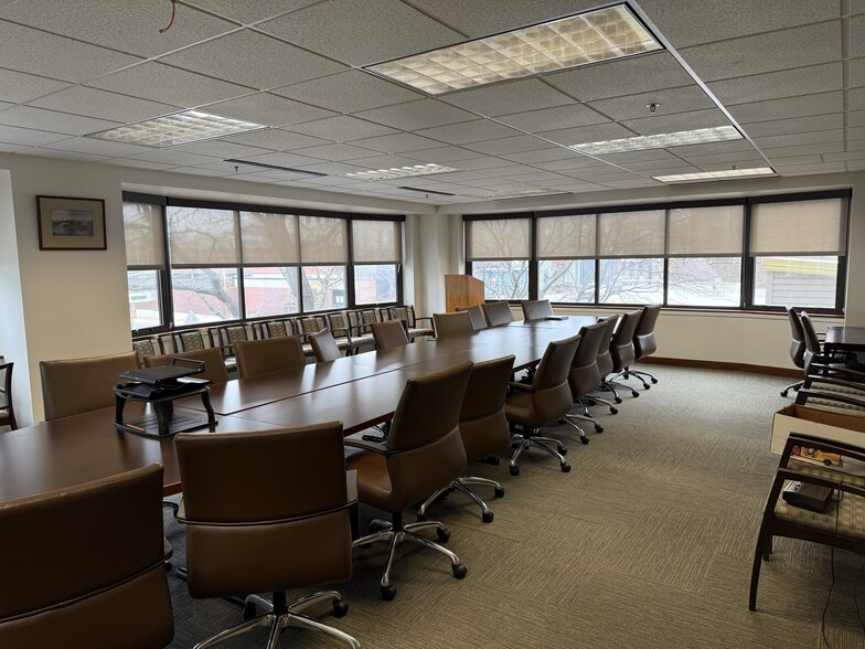 More Photos Of 76 Saint Paul St, Burlington Office Residential For Sale