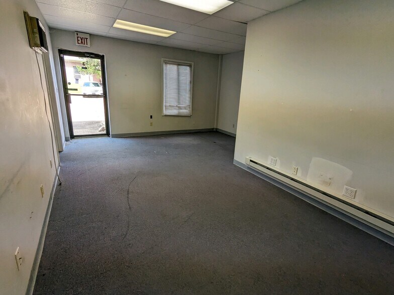 More Photos Of 26700 Renaissance Pky, Warrensville Heights Manufacturing For Lease