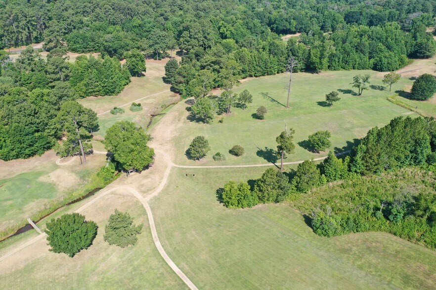 More Photos Of 2330 Country Club Rd, Palestine Land For Sale