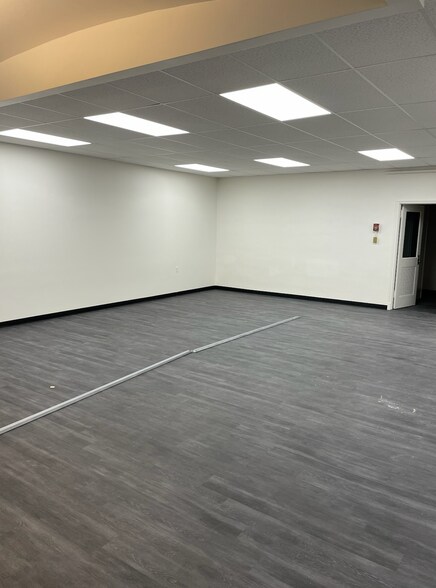 More Photos Of 369 E 149th St, Bronx Office For Lease