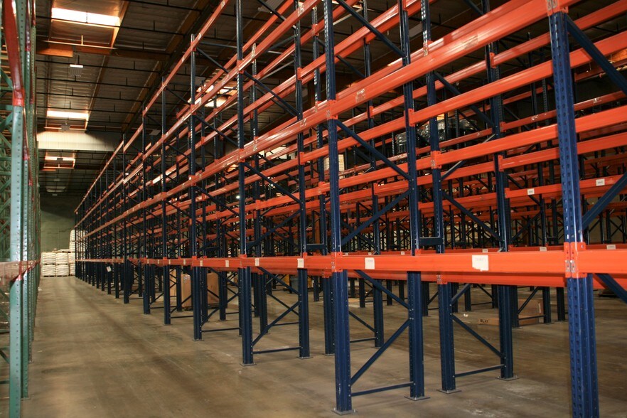 More Photos Of 2301-2329 E Pacifica Pl, Rancho Dominguez Unknown For Lease